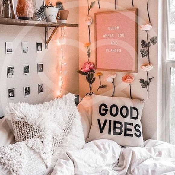 Pillow Covers - 2 pack - Picture 3 of 3